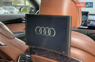 Седан Audi A8 2012 в 