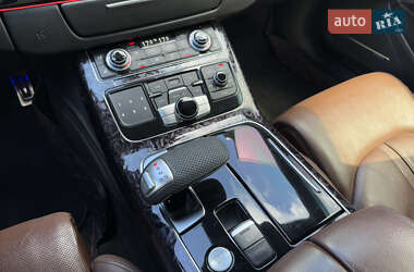 Седан Audi A8 2012 в 