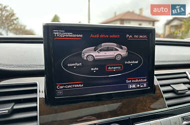 Седан Audi A8 2015 в 