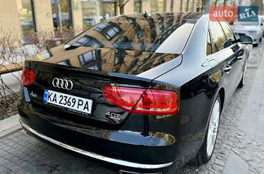 Седан Audi A8 2013 в 
