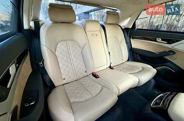 Седан Audi A8 2013 в 