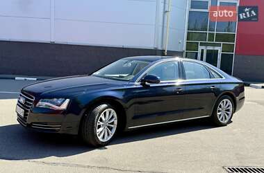 Седан Audi A8 2010 в 