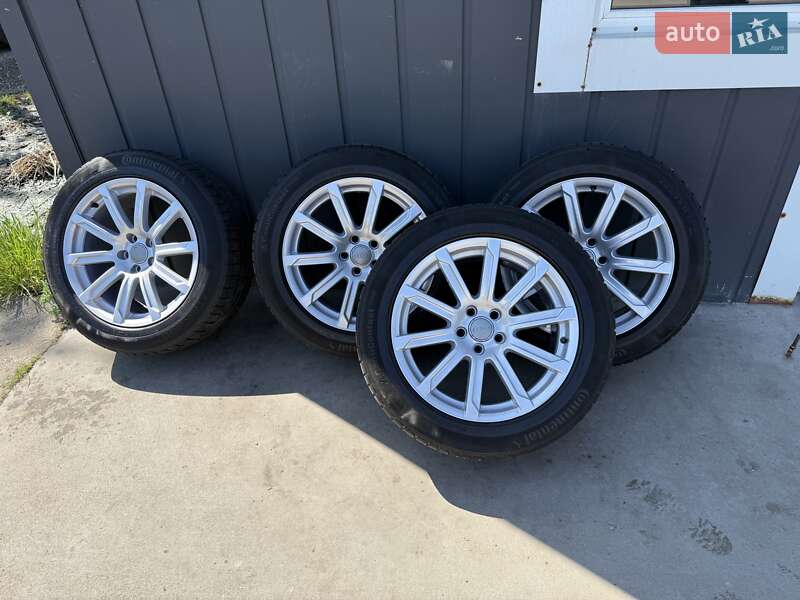 Седан Audi A8 2010 в Киеве
