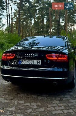 Седан Audi A8 2012 в 
