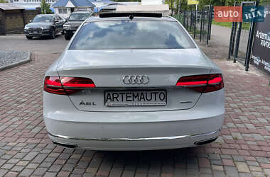 Седан Audi A8 2016 в 