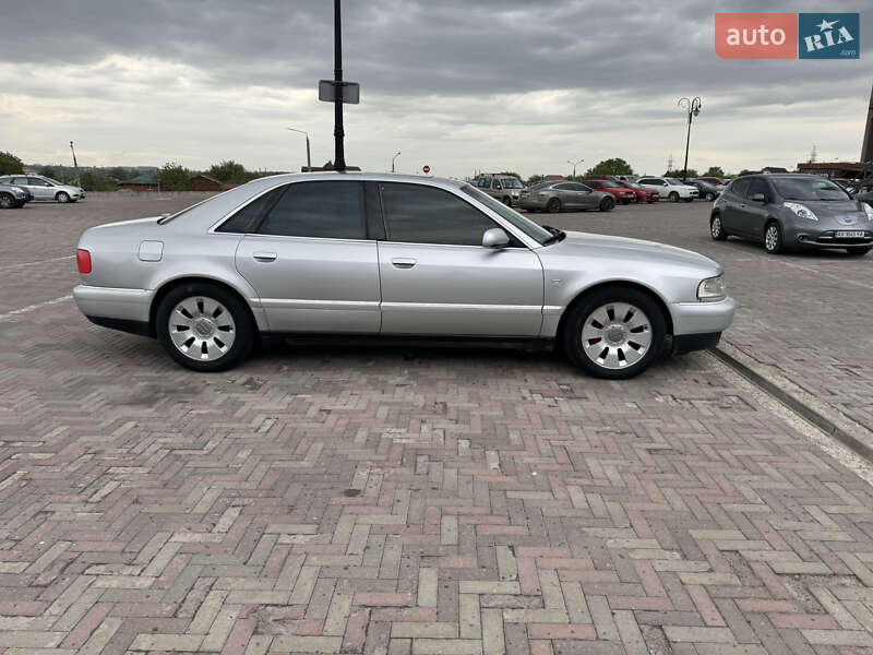 Седан Audi A8 1999 в Харькове