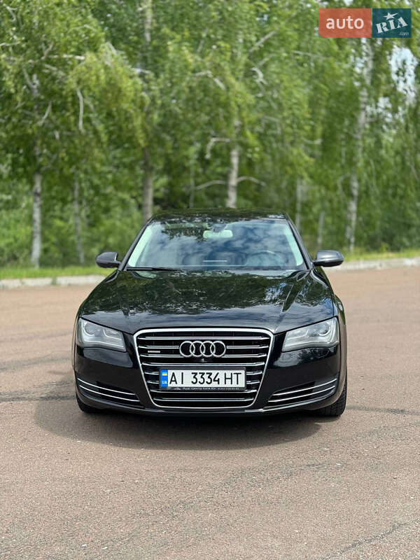 Седан Audi A8 2013 в Киеве