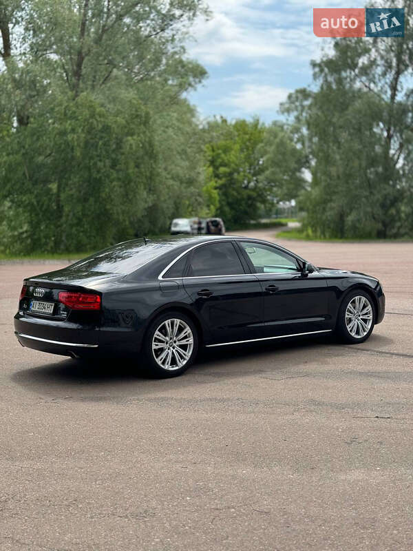 Седан Audi A8 2013 в Киеве