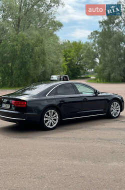 Седан Audi A8 2013 в 