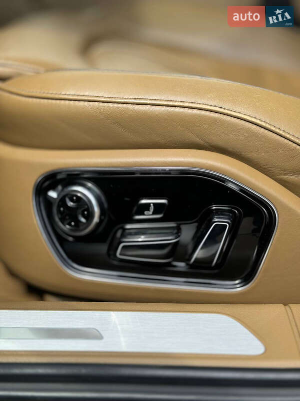 Седан Audi A8 2013 в Киеве
