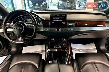 Седан Audi A8 2013 в 