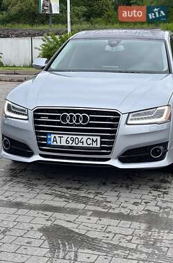Седан Audi A8 2017 в 