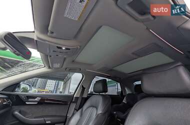 Седан Audi A8 2017 в 