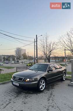 Седан Audi A8 1996 в Львове
