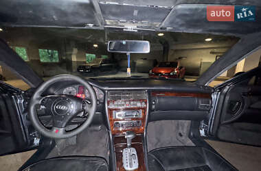 Седан Audi A8 1996 в 