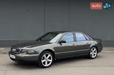 Седан Audi A8 1996 в 