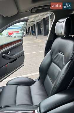 Седан Audi A8 2007 в 