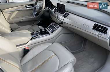 Седан Audi A8 2013 в 