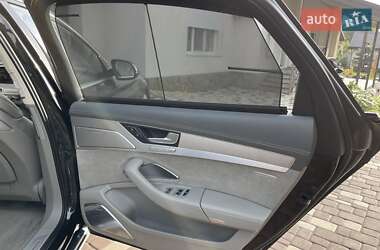 Седан Audi A8 2013 в 