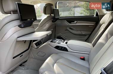 Седан Audi A8 2013 в 