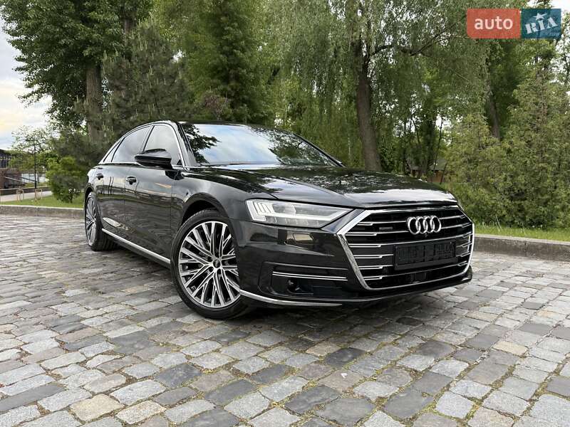Седан Audi A8 2021 в Киеве