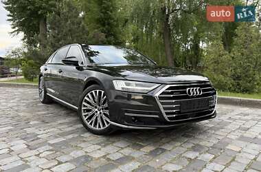 Седан Audi A8 2021 в 