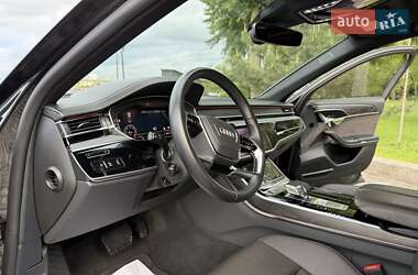 Седан Audi A8 2021 в 