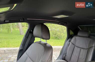 Седан Audi A8 2021 в 
