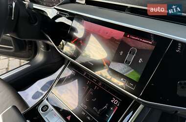 Седан Audi A8 2021 в 