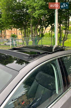 Седан Audi A8 2019 в 
