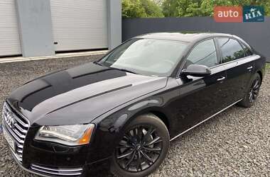 Седан Audi A8 2012 в 