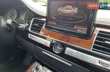 Седан Audi A8 2012 в 