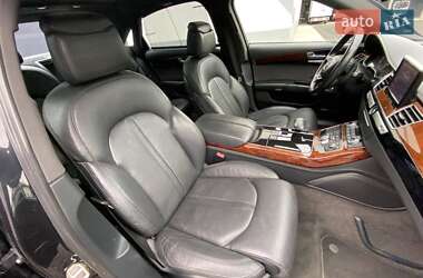 Седан Audi A8 2012 в 