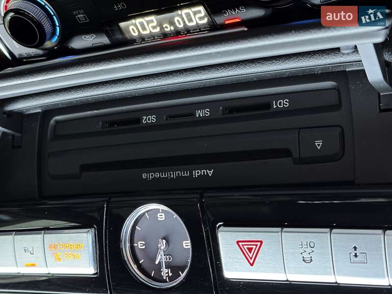 Седан Audi A8 2015 в Дніпрі