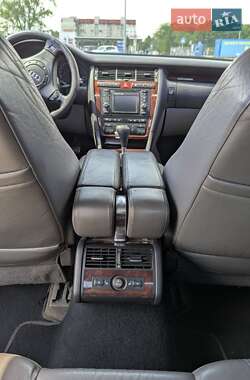 Седан Audi A8 1999 в 