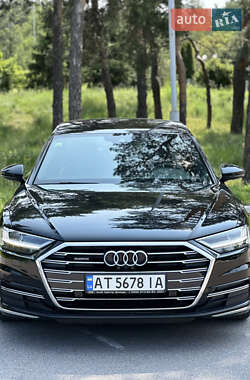 Седан Audi A8 2021 в 