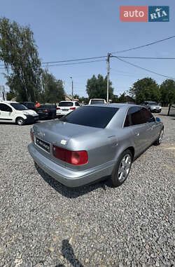 Седан Audi A8 1997 в 