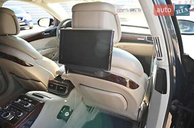 Седан Audi A8 2010 в 