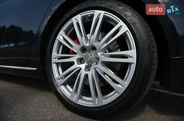 Седан Audi A8 2010 в 