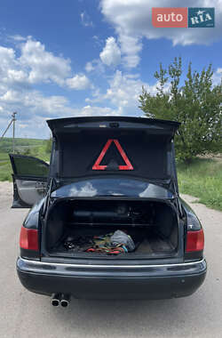 Седан Audi A8 1998 в 