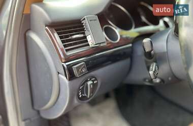 Седан Audi A8 2005 в 