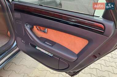 Седан Audi A8 2005 в 