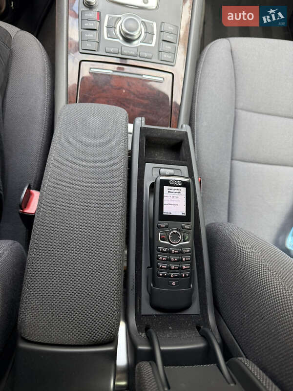 Седан Audi A8 2009 в Івано-Франківську