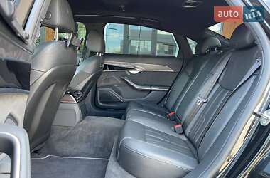 Седан Audi A8 2021 в 