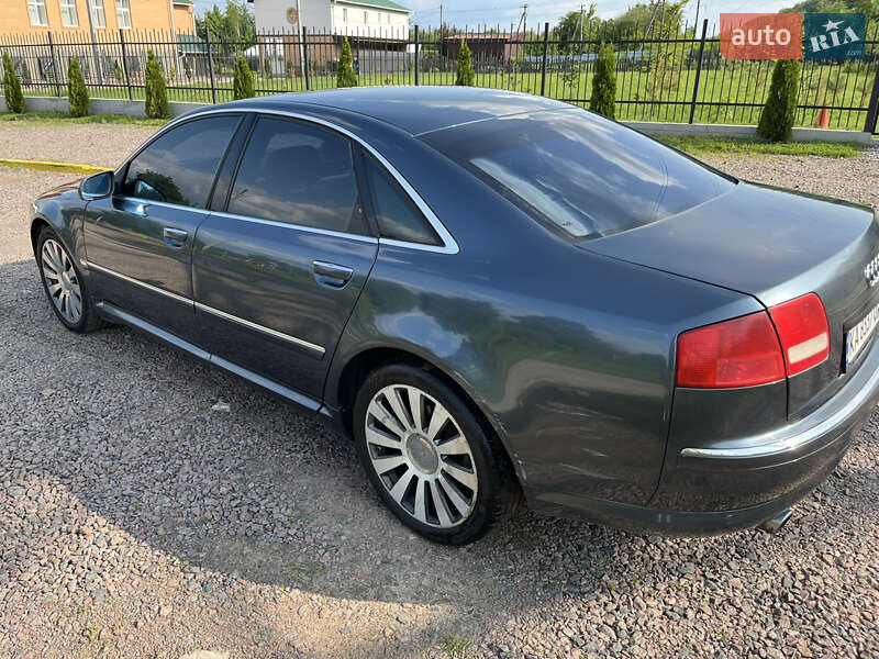 Седан Audi A8 2003 в Боярке