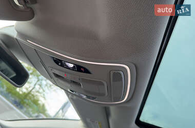Седан Audi A8 2012 в 