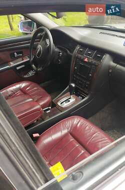Седан Audi A8 2001 в 