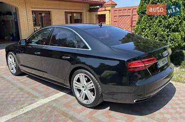 Седан Audi A8 2016 в 