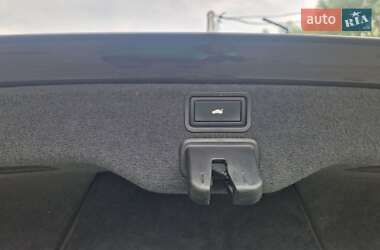 Седан Audi A8 2008 в 