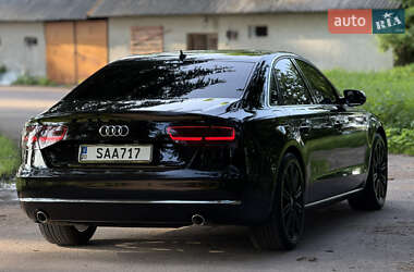 Седан Audi A8 2011 в 